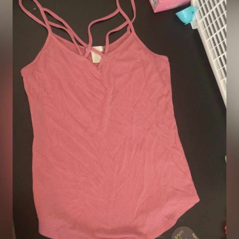 Crisscross Tank